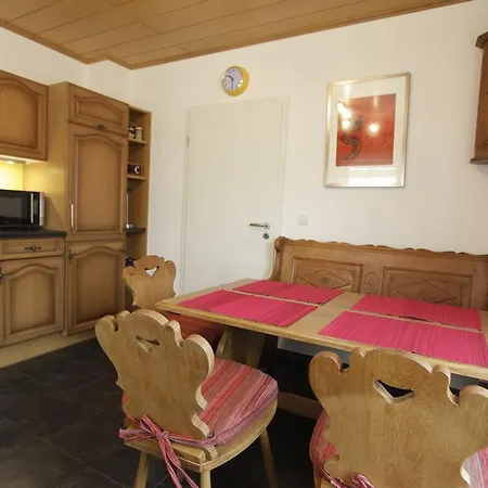 Ferienwohnung Am Bergweg Appartement Löf